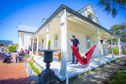 The Port Masters Lodgings - Accommodation Rockhampton 0