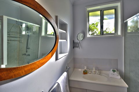 Ar Lan Y Mor - Accommodation Rockhampton 6