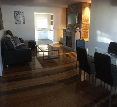 3ree- Spacious & Charming Apartment - Accommodation Rockhampton 11