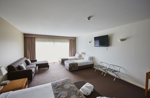 Mornington Hotel - Accommodation Rockhampton 22