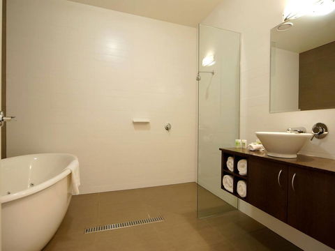 Mornington Hotel - Accommodation Rockhampton 32