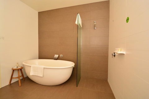 Mornington Hotel - Accommodation Rockhampton 38