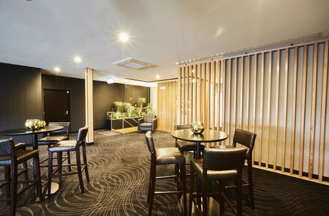 Mornington Hotel - Accommodation Rockhampton 13