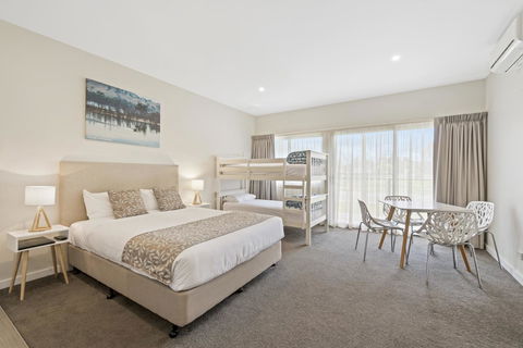 High Country Holiday Park - Accommodation Rockhampton 4