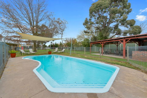 High Country Holiday Park - Accommodation Rockhampton 3