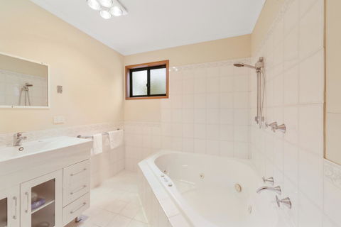 High Country Holiday Park - Accommodation Rockhampton 12