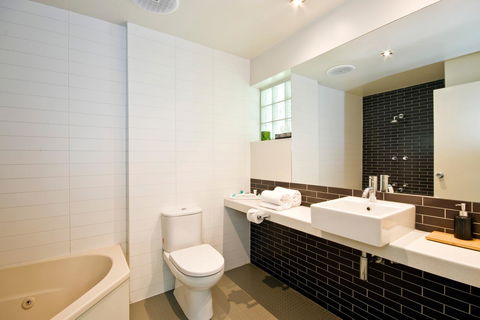 Lorne Bay View Motel - Accommodation Rockhampton 28