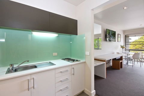 Lorne Bay View Motel - Accommodation Rockhampton 27