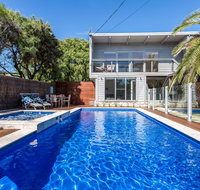 Front Beach House - Accommodation Rockhampton