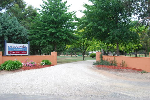Greenvale Holiday Units - Accommodation Rockhampton 1