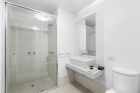 Melbourne Holiday Apartments Flinders Wharf - Accommodation Rockhampton 18