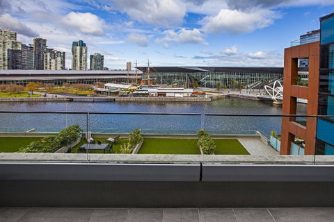 Melbourne Holiday Apartments Flinders Wharf - Accommodation Rockhampton 41