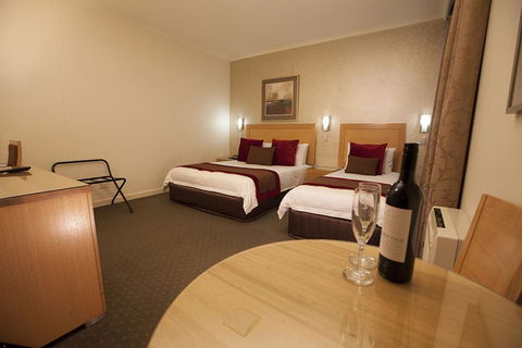 BEST WESTERN PLUS Travel Inn - Accommodation Rockhampton 35