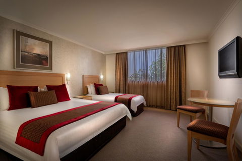 BEST WESTERN PLUS Travel Inn - Accommodation Rockhampton 30