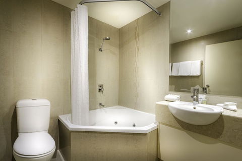 BEST WESTERN PLUS Travel Inn - Accommodation Rockhampton 44