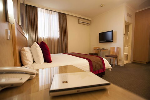 BEST WESTERN PLUS Travel Inn - Accommodation Rockhampton 41