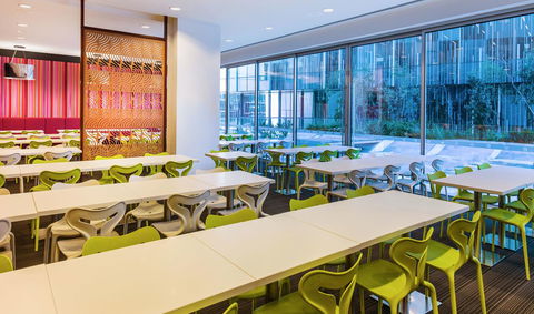 Travelodge Hotel Melbourne Docklands - Accommodation Rockhampton 16