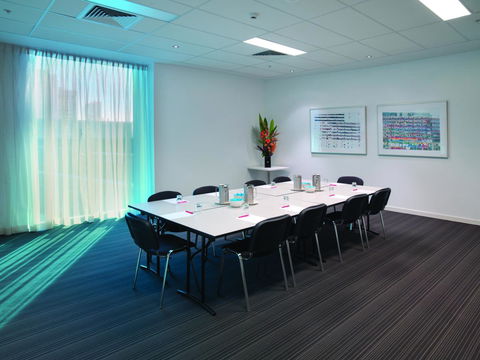 Travelodge Hotel Melbourne Docklands - Accommodation Rockhampton 22