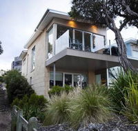 Battery Cove Beach Front Apartment - Accommodation Rockhampton