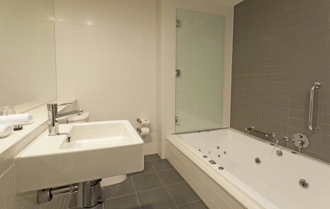 Causeway 353 Hotel - Accommodation Rockhampton 9