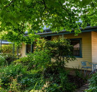 The Orchard House - Accommodation Rockhampton