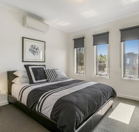 Marina Beach - Accommodation Rockhampton
