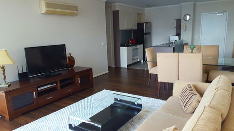 Apartment 88 - Accommodation Rockhampton 16