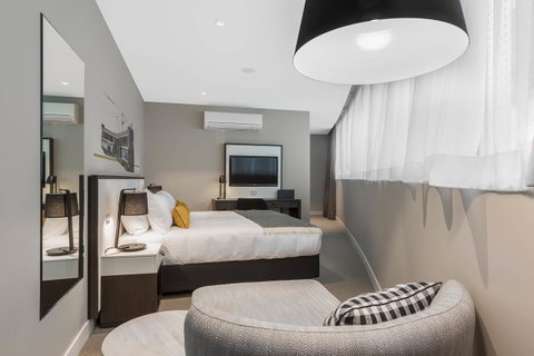 Peppers Docklands - Accommodation Rockhampton 14