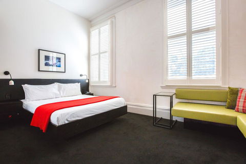 Middle Park Hotel - Accommodation Rockhampton 0