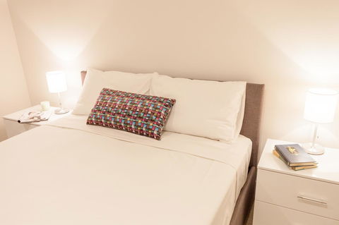 Apartment 101 - Accommodation Rockhampton 8