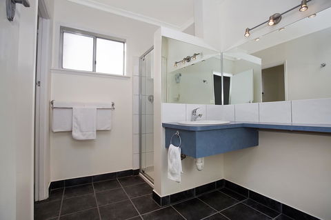 Hamilton Townhouse Motel - Accommodation Rockhampton 9