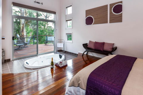 Blue Ridge Retreat - Accommodation Rockhampton 0