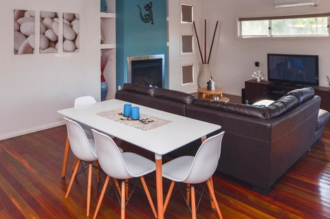 Blue Ridge Retreat - Accommodation Rockhampton 2