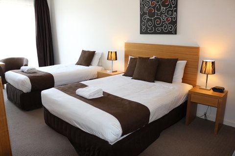 Bairnsdale International - Accommodation Rockhampton 12