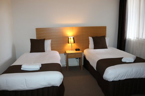 Bairnsdale International - Accommodation Rockhampton 26