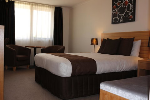 Bairnsdale International - Accommodation Rockhampton 21