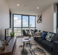 International 2 bed 2 bath apartment - Accommodation Rockhampton