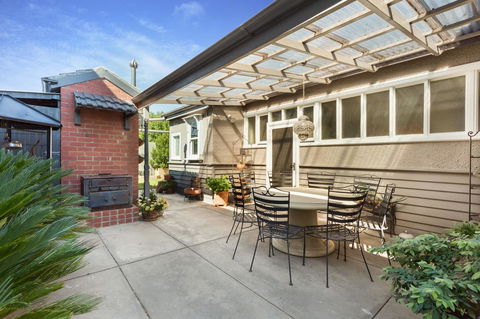 HogmortHomes Neale Street - Accommodation Rockhampton 11