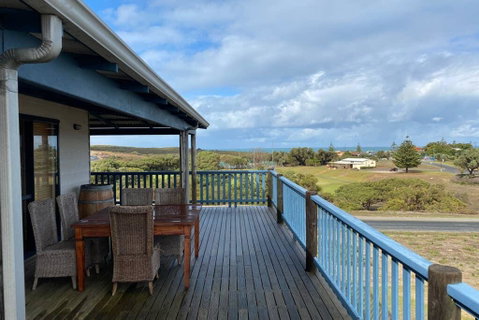 The Birds Nest - Accommodation Rockhampton 2