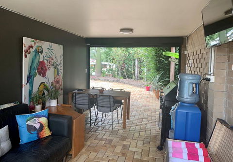 The Canungra Motel - Accommodation Rockhampton 2