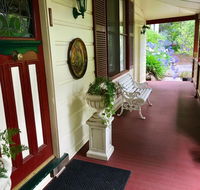 The Chalet Guesthouse And Studio - Accommodation Rockhampton