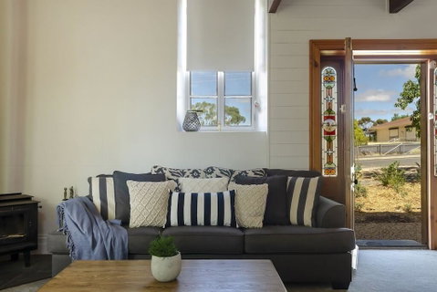The Chapel - Accommodation Rockhampton 1