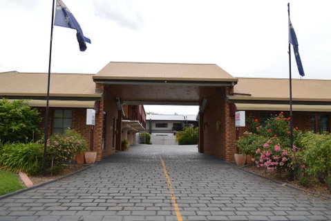 The Cottage Motor Inn Albury - Accommodation Rockhampton 0