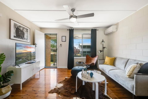 The Cowhide Cabin - Comfy, Family Friendly Stays In Toowoomba - Accommodation Rockhampton 1
