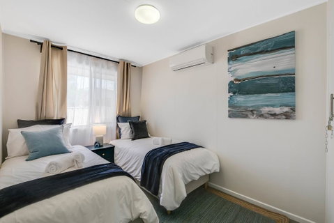 The Cowhide Cabin - Comfy, Family Friendly Stays In Toowoomba - Accommodation Rockhampton 3