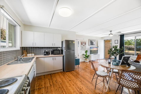 The Cowhide Cabin - Comfy, Family Friendly Stays In Toowoomba - Accommodation Rockhampton 2