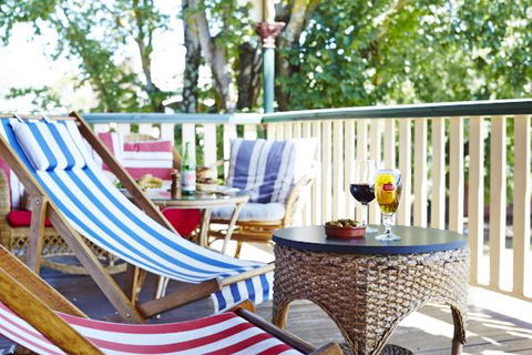 The Daylesford Hotel - Accommodation Rockhampton 0