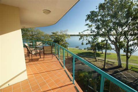 The Esplanade Holiday Apartments - Accommodation Rockhampton 0