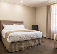 The Lighthouse Hotel - Accommodation Rockhampton