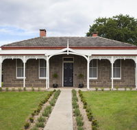 The Manse on Ebden - Accommodation Rockhampton